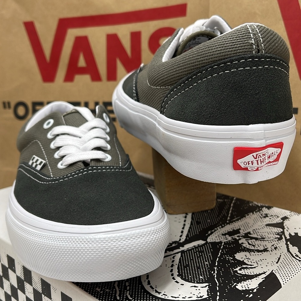 Vans Men’s Skate Era Twill Grape Leaf
VN0A5FC950K
Sneake - Picture 10 of 16